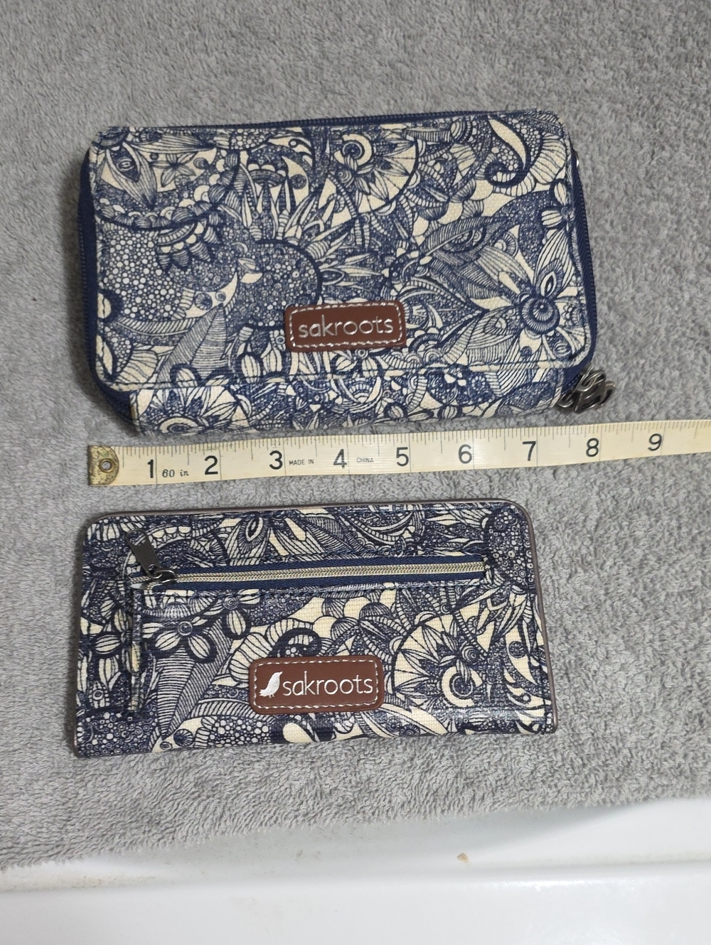 Sakroots Artist Circle Spirit Desert Navy Floral Canvas Wallet & Card Sleeve Set